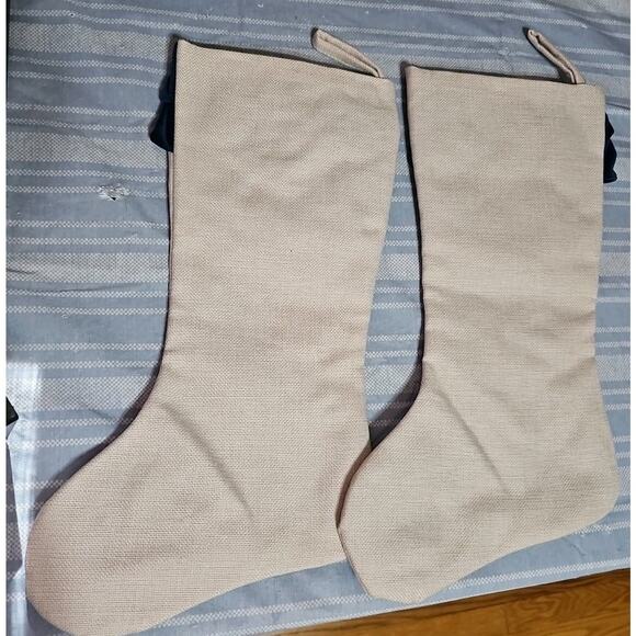 NWOT The Pioneer Woman Set of 2 Red Roses Ruffle Christmas Stockings, 20" - Picture 3 of 5